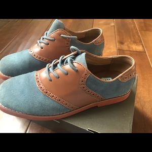 Boys Size 5 Florsheim shoes